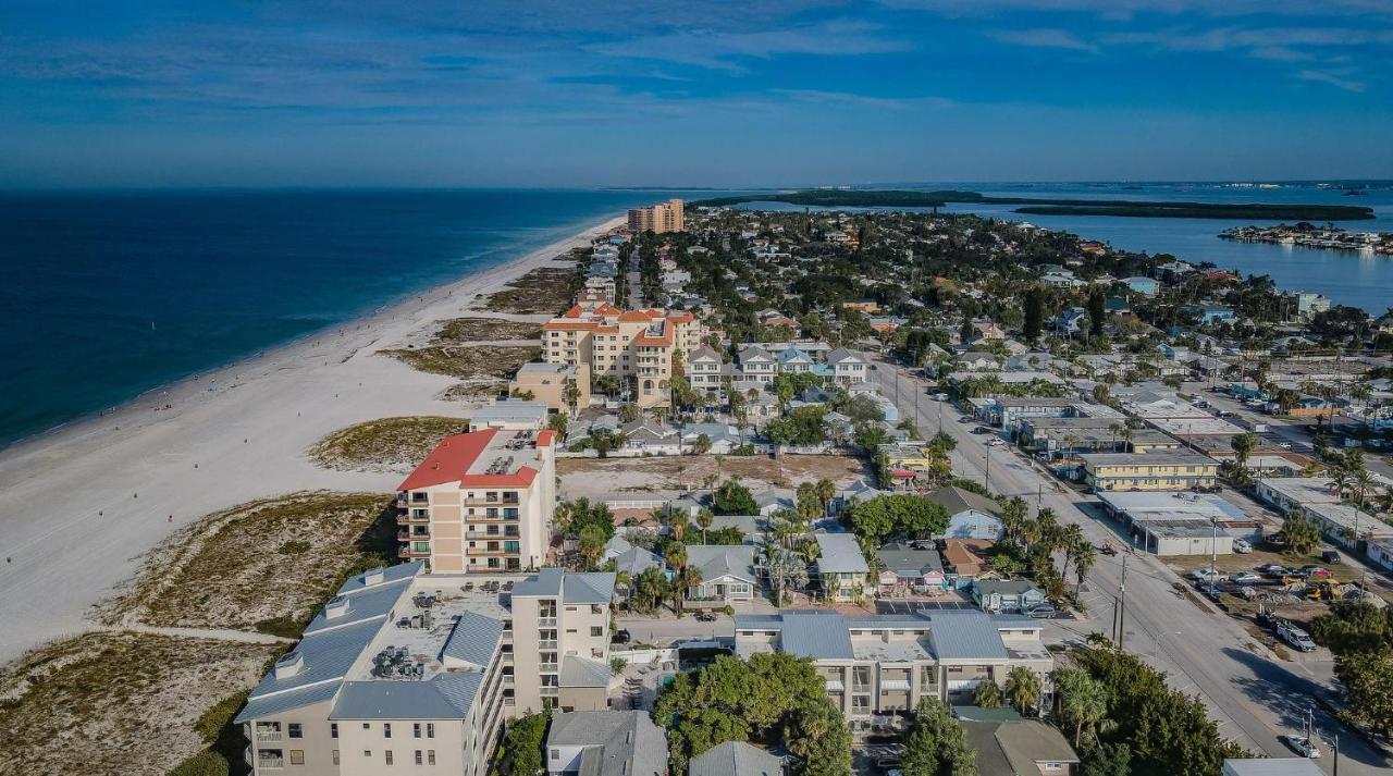 Fins Up In Clearwater Beach Exterior foto